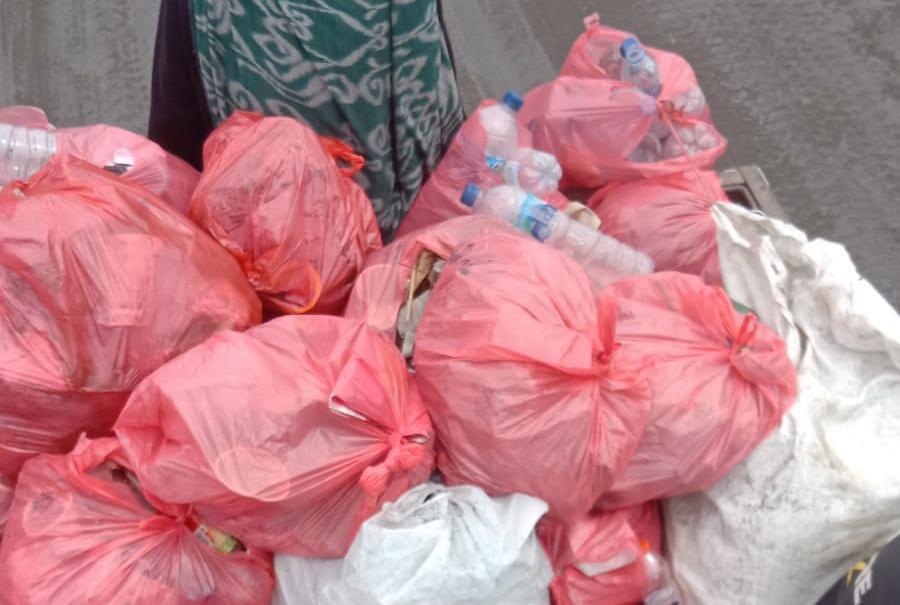 Sampah Plastik Ancaman Nyata Ekosistem&nbsp;Bromo