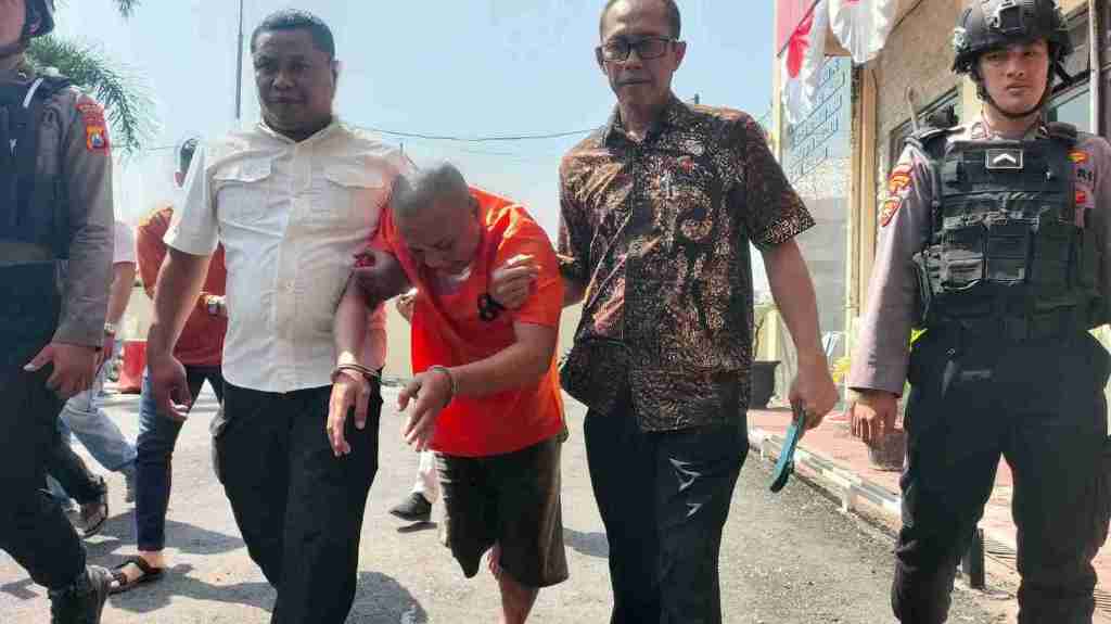 Polisi Probolinggo Tembak ‘Sertu&nbsp;Prasetyo’