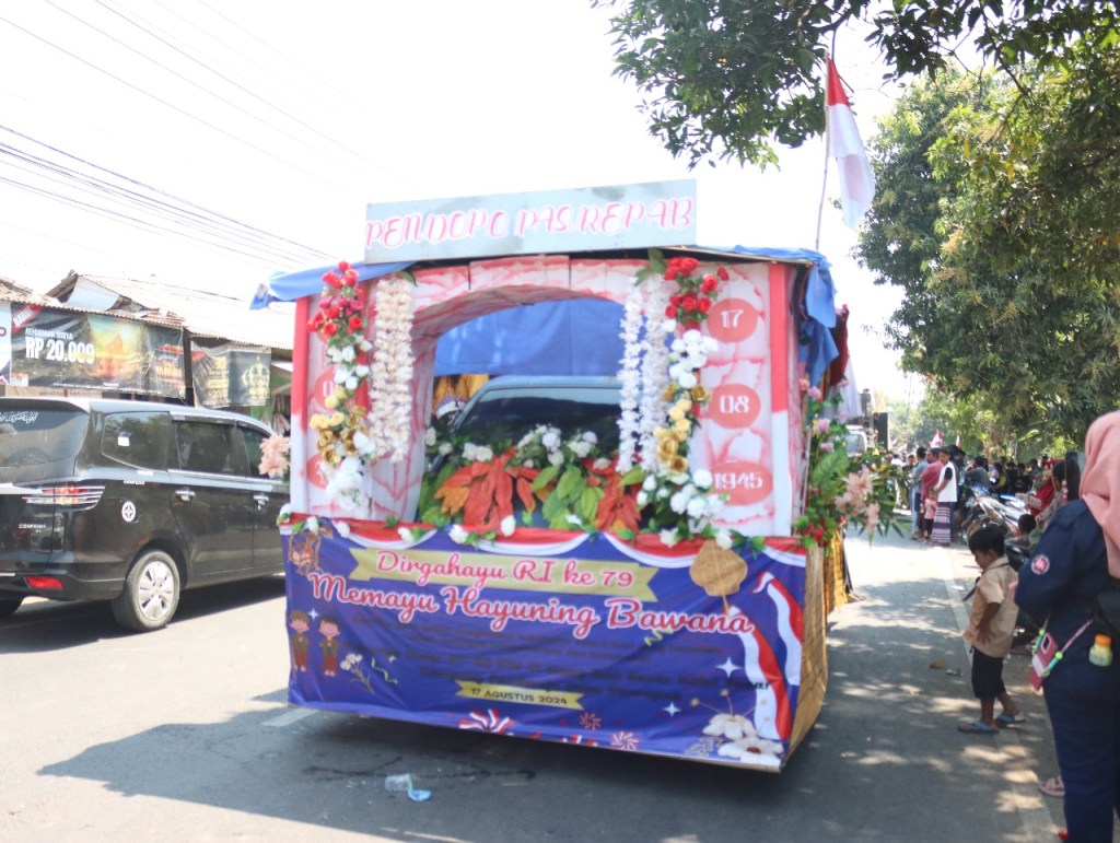 Junjung Semangat Juang Bangsa Indonesia, Desa Pasrepan Gelar Karnaval Kolosal