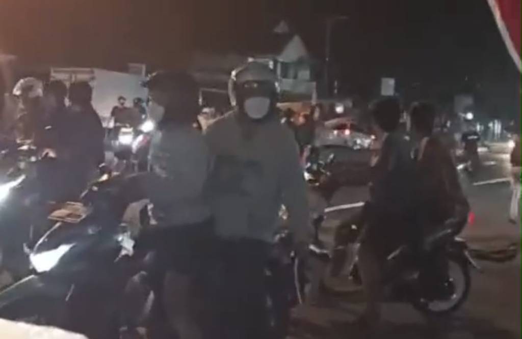 Gerombolan Pemotor Bawa Sajam di Purwosari hingga Musaffa’ Safril Terpilih Aklamasi | Koran Online 13&nbsp;Ags