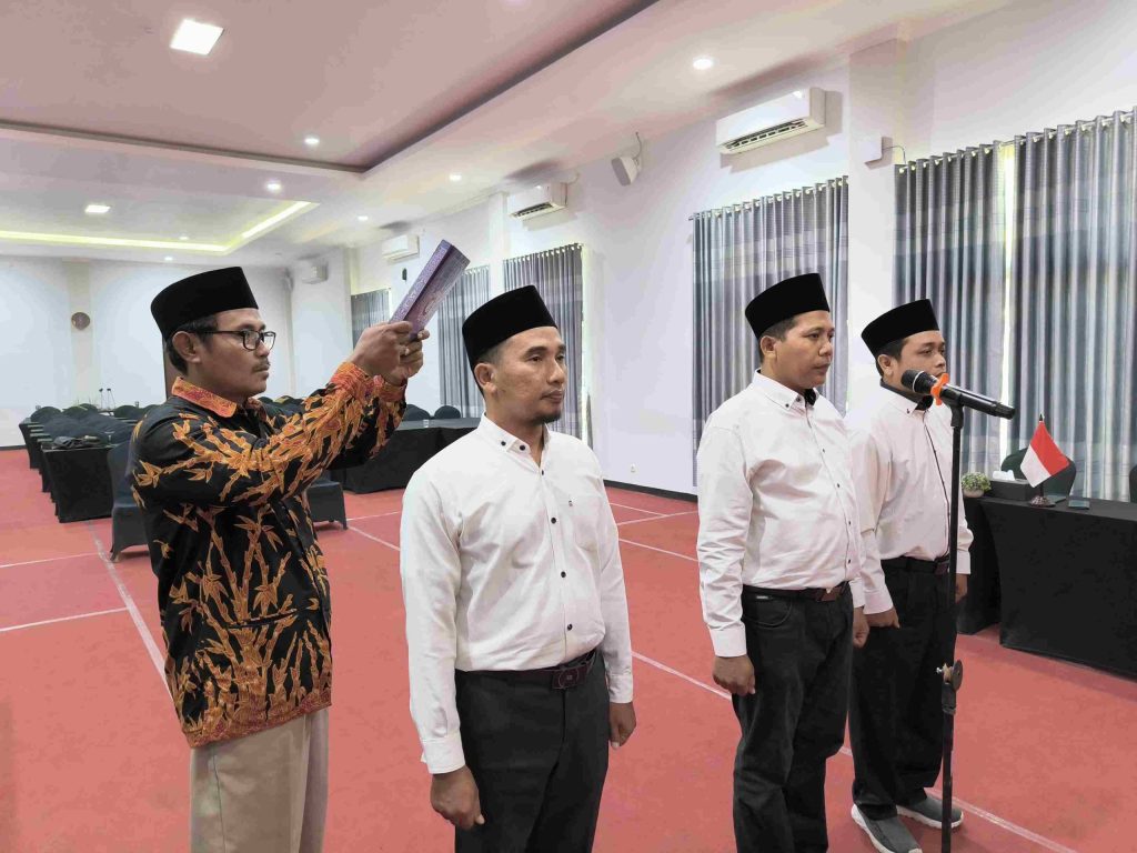 Anggota PPK Kecamatan Rembang dan Purwosari di-PAW, KPU Ingatkan Soal Netralitas